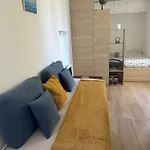 Studio Au Calme A Deux Pas Du Sacre Coeur